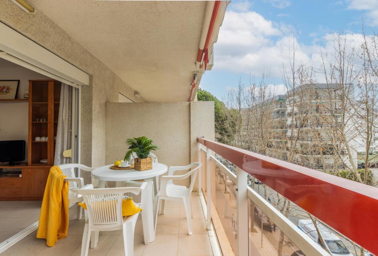 Apartamentos Varadero Arysal Salou Buitenkant foto