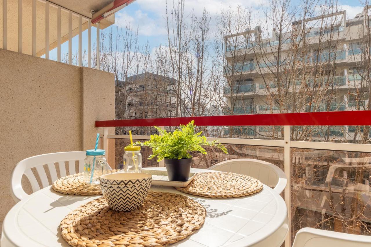 Apartamentos Varadero Arysal Salou Buitenkant foto