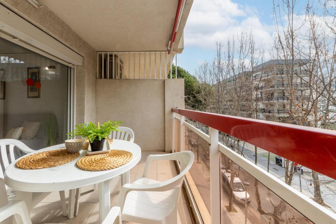 Apartamentos Varadero Arysal Salou Buitenkant foto