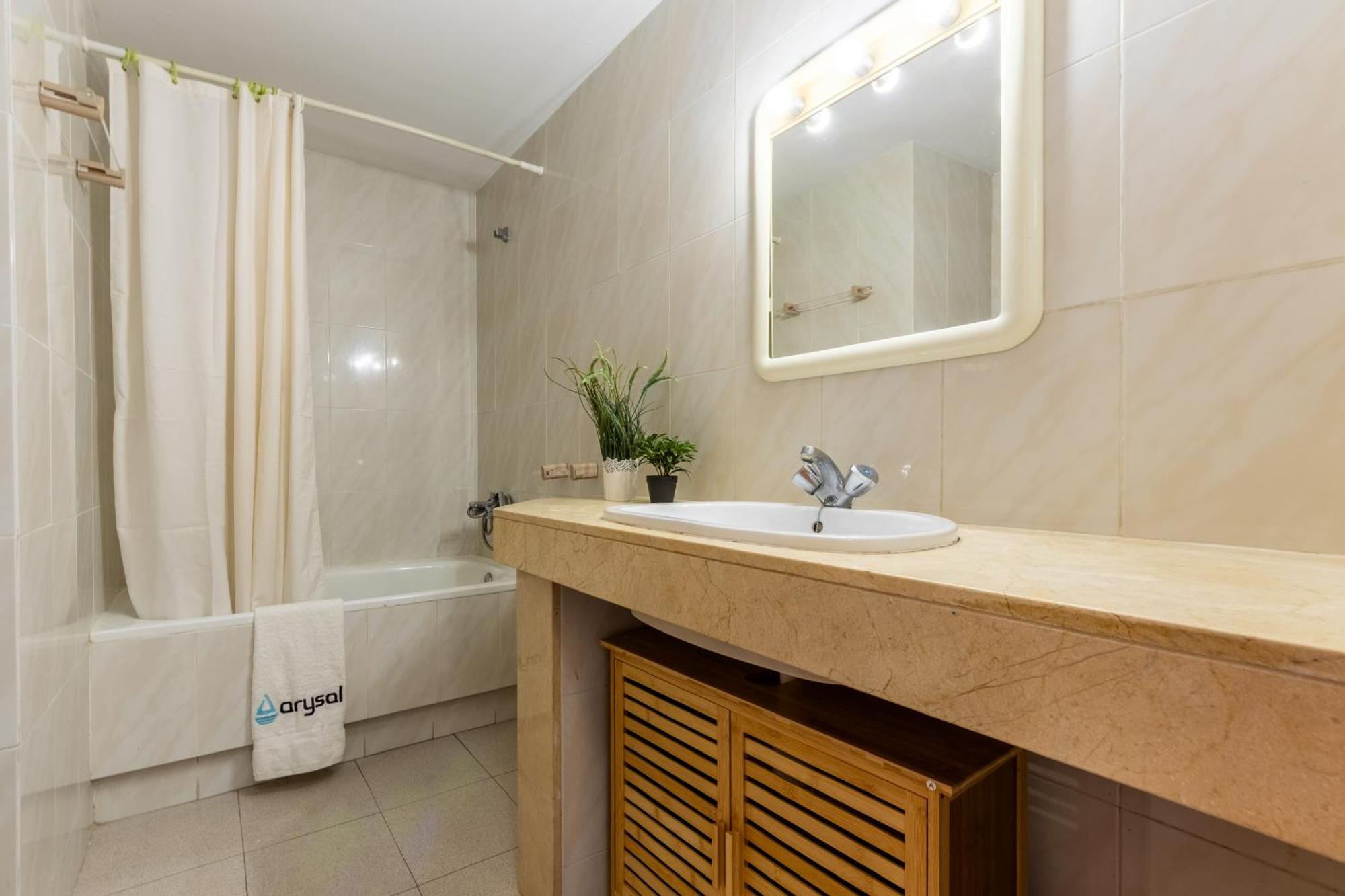 Apartamentos Varadero Arysal Salou Buitenkant foto