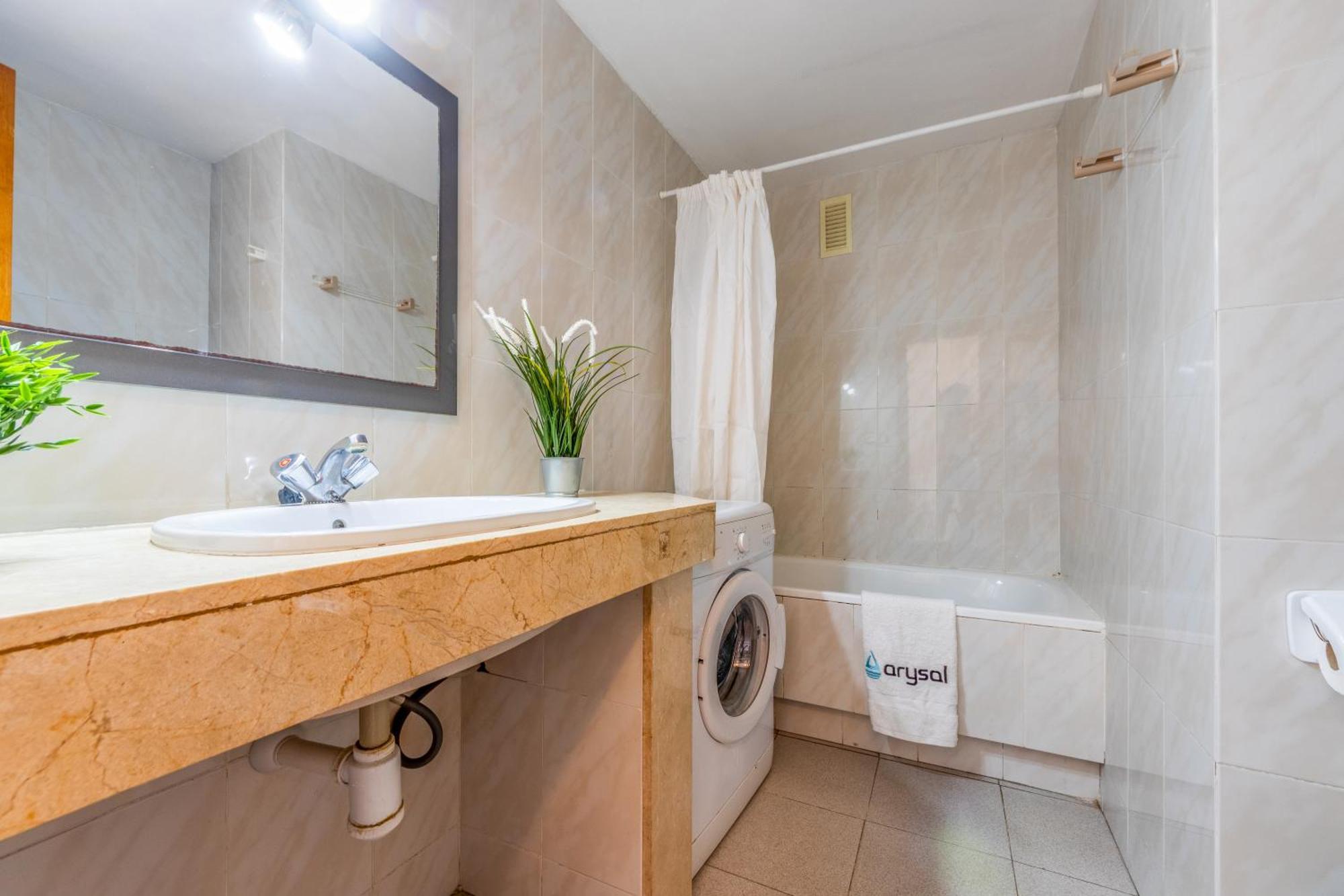 Apartamentos Varadero Arysal Salou Buitenkant foto