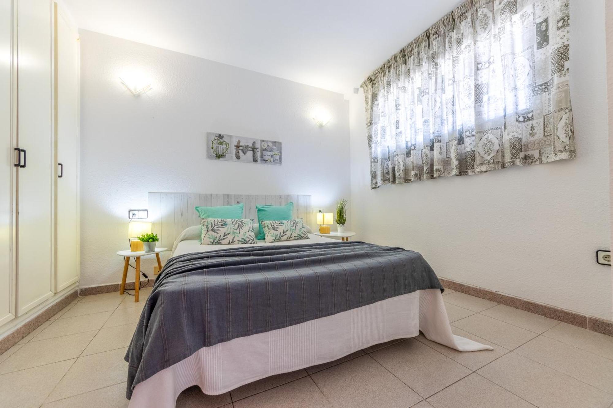Apartamentos Varadero Arysal Salou Buitenkant foto